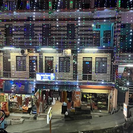 Girish Alay Home Stay Rudraprayāg المظهر الخارجي الصورة