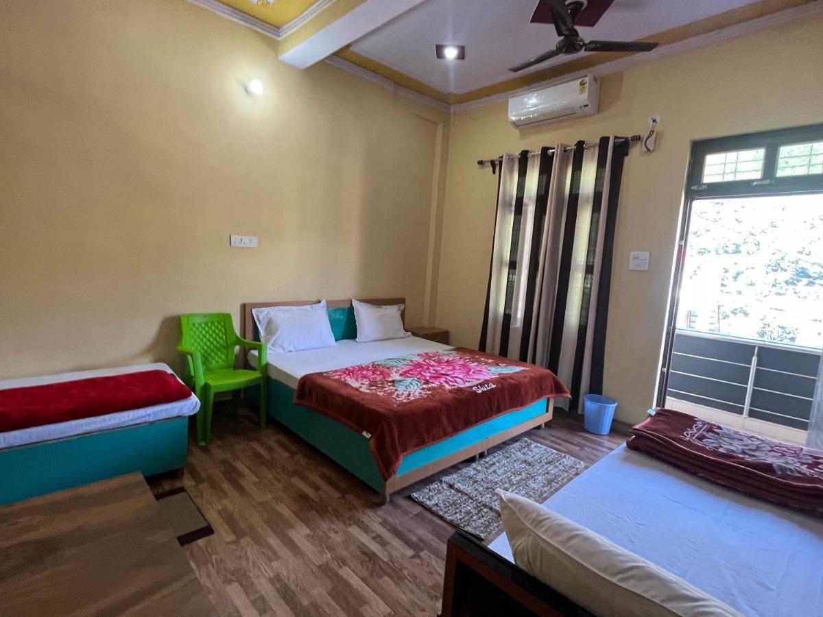 Girish Alay Home Stay Rudraprayāg المظهر الخارجي الصورة