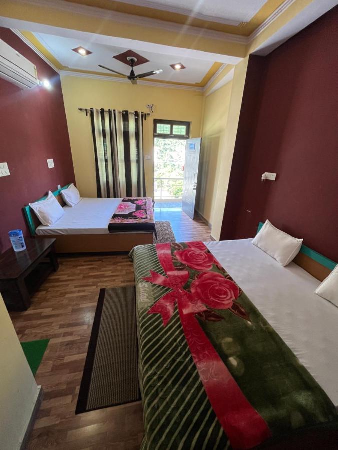 Girish Alay Home Stay Rudraprayāg المظهر الخارجي الصورة