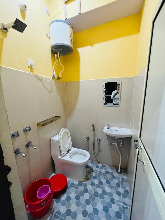 Girish Alay Home Stay Rudraprayāg المظهر الخارجي الصورة