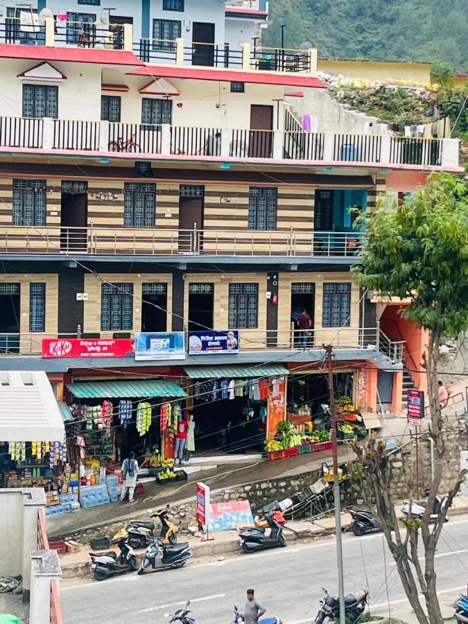 Girish Alay Home Stay Rudraprayāg المظهر الخارجي الصورة