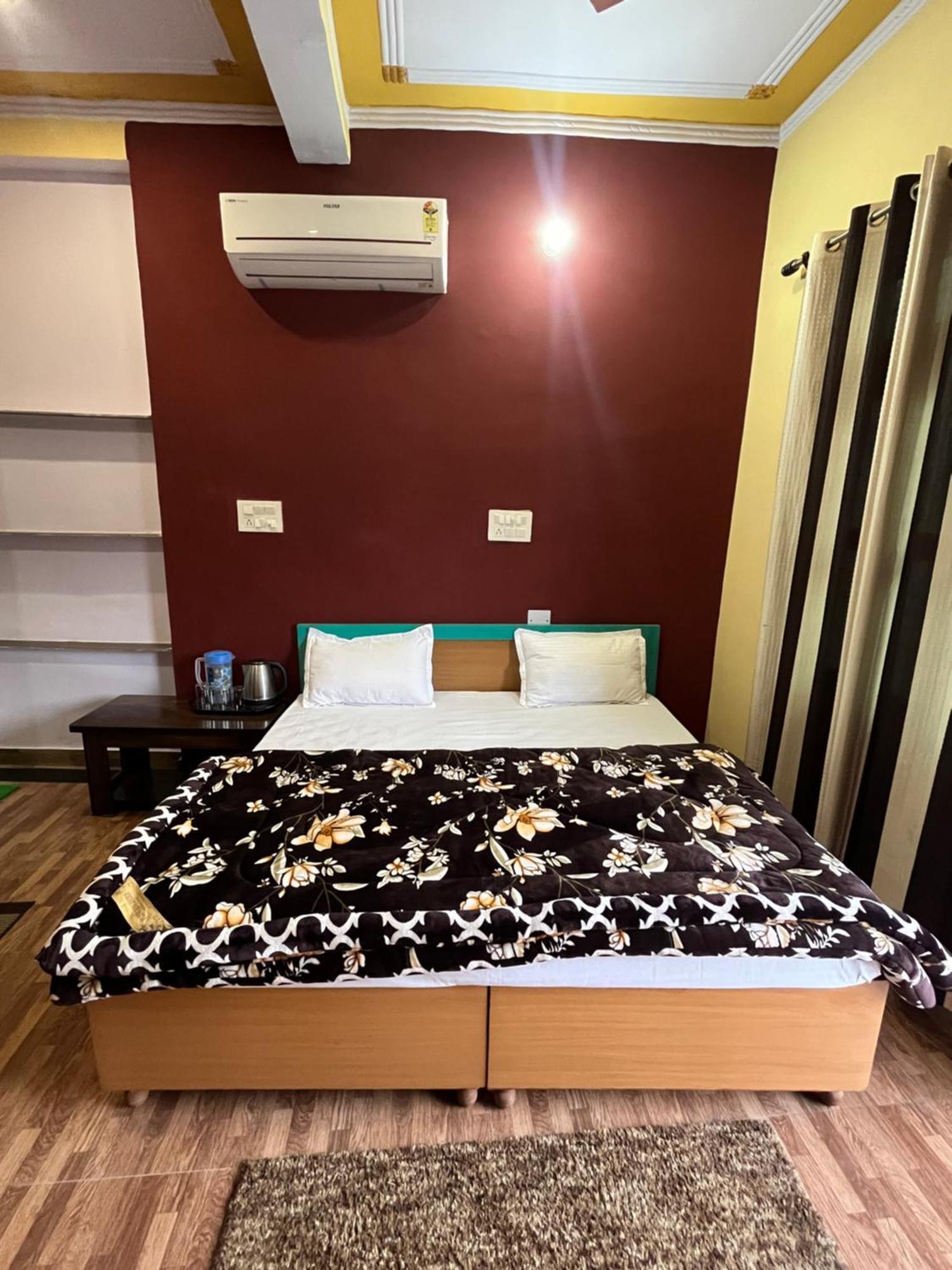 Girish Alay Home Stay Rudraprayāg المظهر الخارجي الصورة